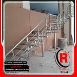 اجرای راه پله استیل و شیشه مفصلی