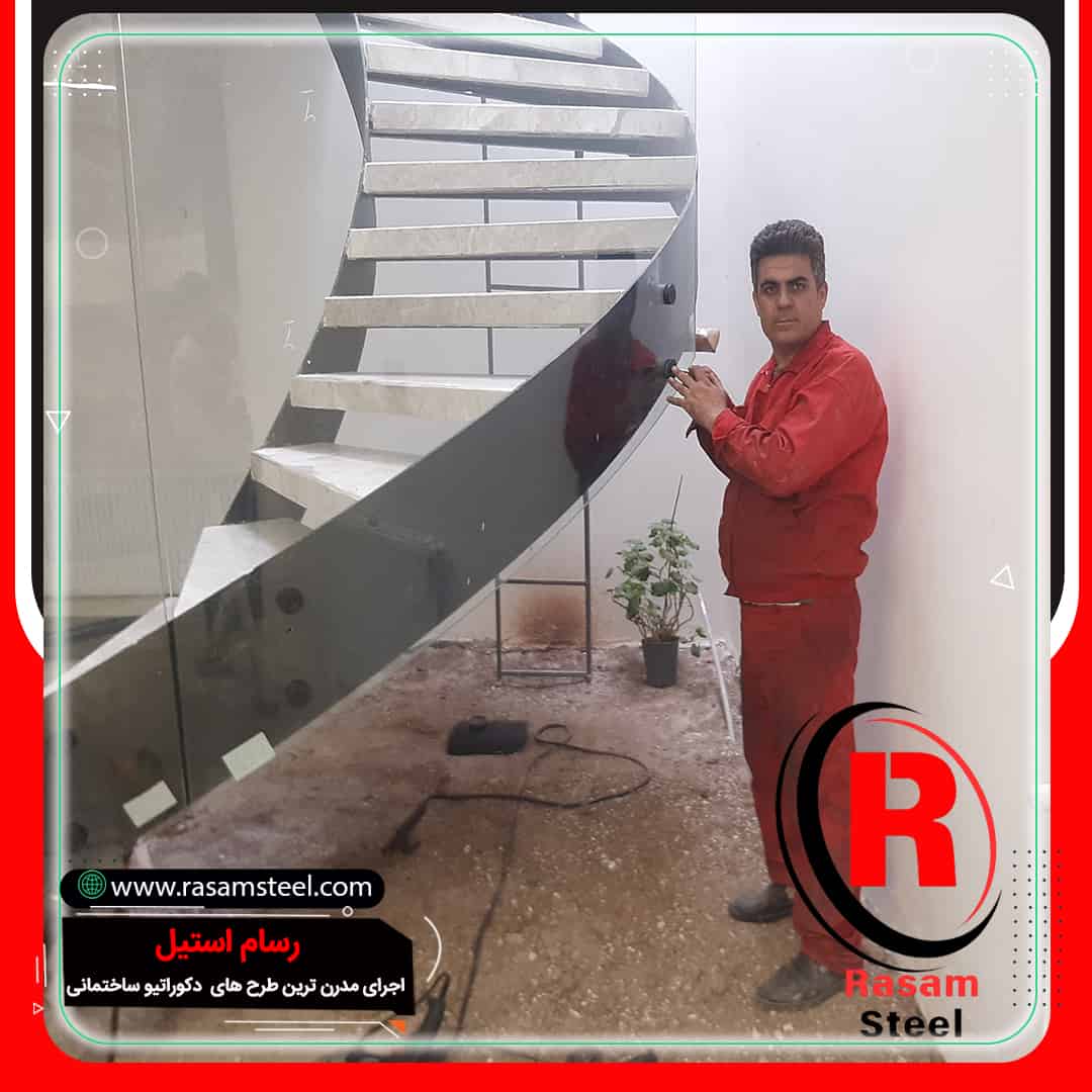 پروژه ساخت نرده شیشه ای فیکس پوینت پله منحنی